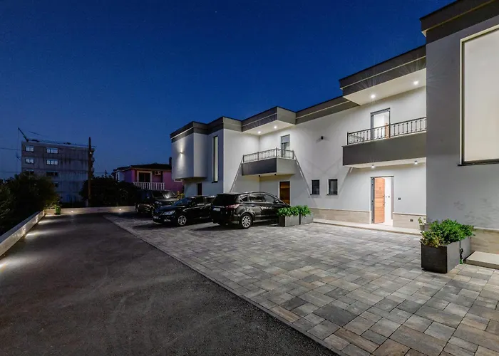 Villa Mastarija - Garden